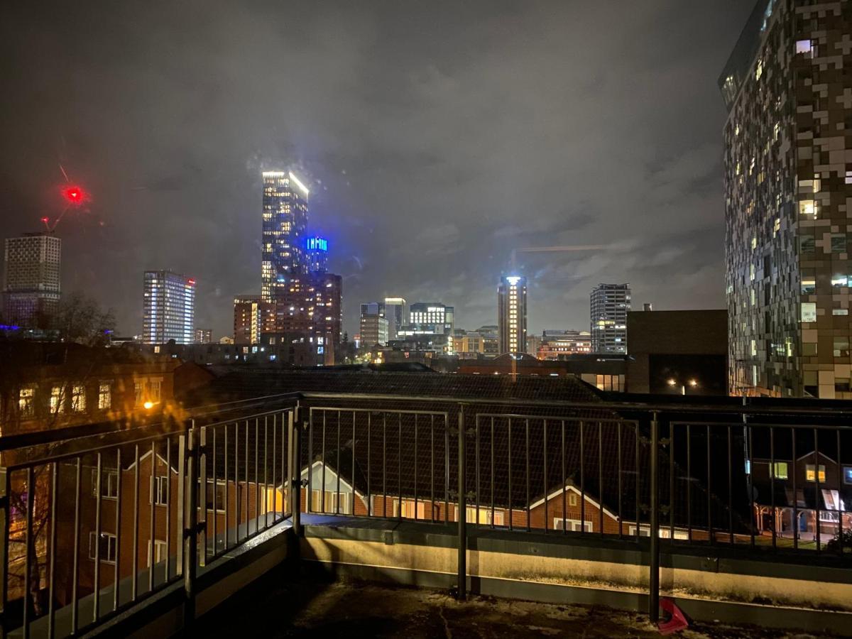 Penthouse Private Room - Top Rated - Great Location Birmingham Exterior photo